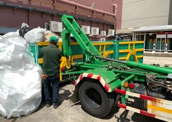 Junk Removal & Haulaway 3